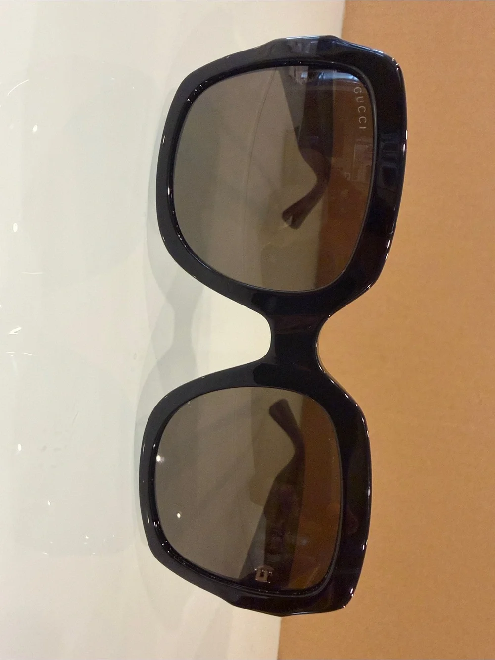 Gucci Black Oversized Square Sunglasses with Dark Lenses use one time good con